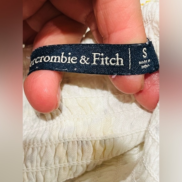 Abercrombie & Fitch Floral Midi Slit Dress
Size small - Picture 14 of 16